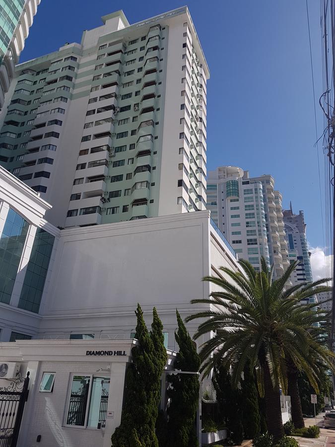Novo Lar Camboriu Park Frente Mar Lejlighed Balneário Camboriú Eksteriør billede